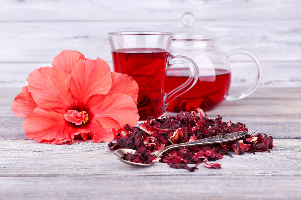 Herbata z hibiskusa na odchudzanie