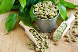 zielona kawa na miseczce