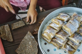 przygotowanie deseru malezyjskiego