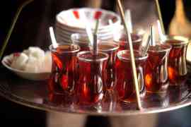 Parzenie herbaty w szklankach