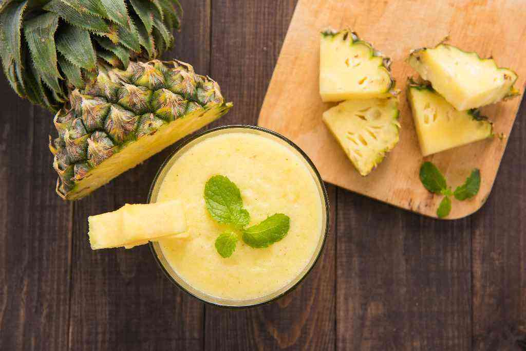Niezwykłe właściwości soku z ananasa