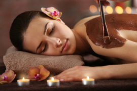 masaż czekoladowy kobieta